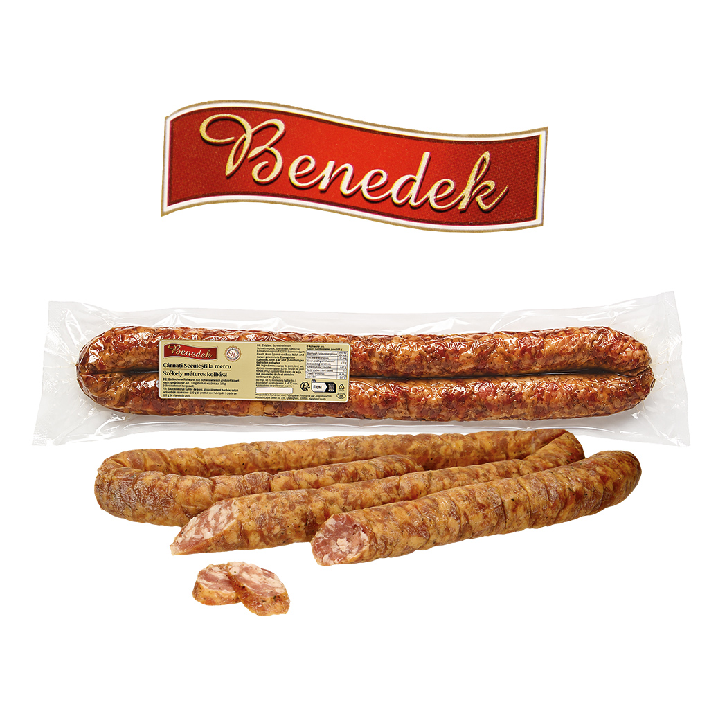 Gerookte rauwe worst van varkensvlees grofgehakt op Roemeense wijze "Benedek-Carnati secuiesti" 100g product wordt gemaakt van 120g varkensvlees.