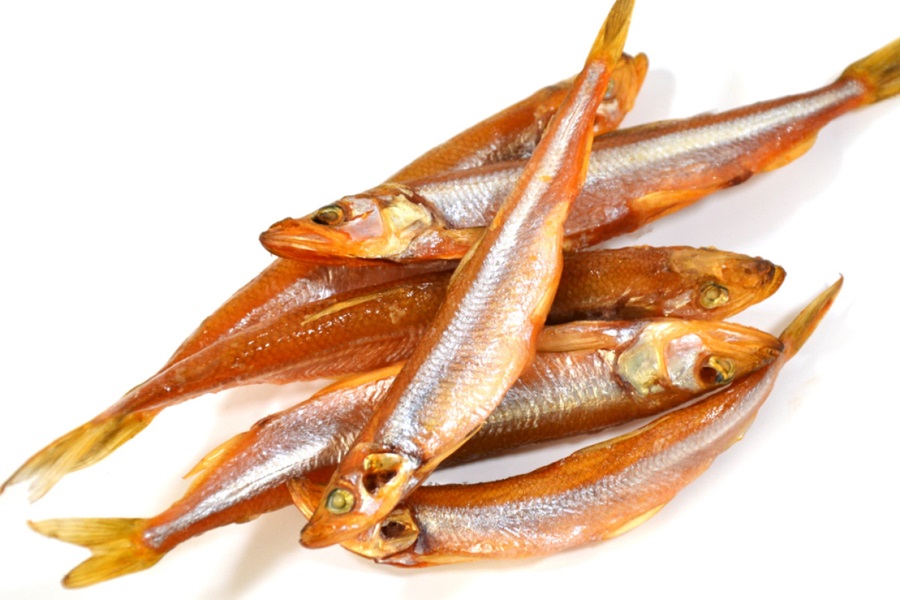 Корюшка (Osmerus eperlanus) целая, не потрошеная, холодного копчения