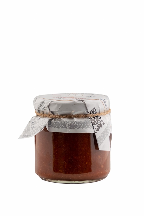 Georgische kruidenpasta "Adjika"