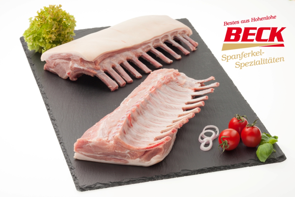 Varkensribben met huid, zonder ruggengraat, zonder filet, zonder filetlap, kort gesneden