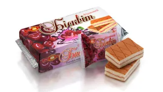 [0001021658] Sponge cake kersencrème 330g
