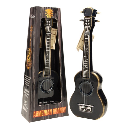 [68479] Armeense Brandewijn GITARRE Keramiek in Geschenkdoos, 40% vol.