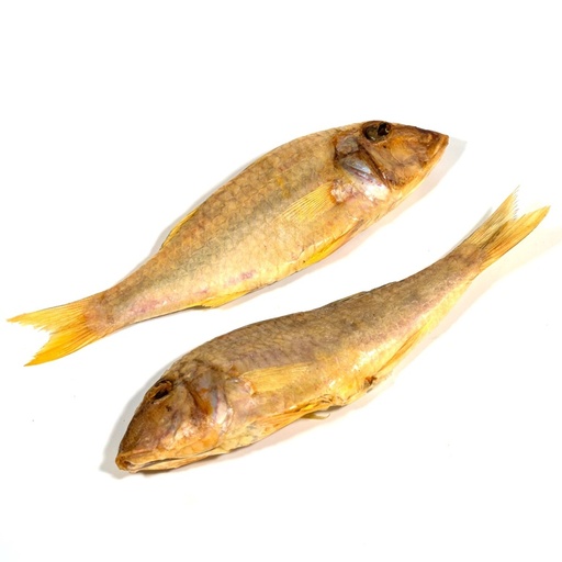 Rotbarbe (Mullus Barbatus) heel, met kop, niet schoongemaakt, licht gezouten, gedroogd