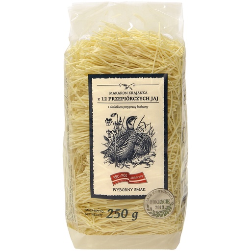 Макаронные изделия с перепелиными яйцами и куркумой