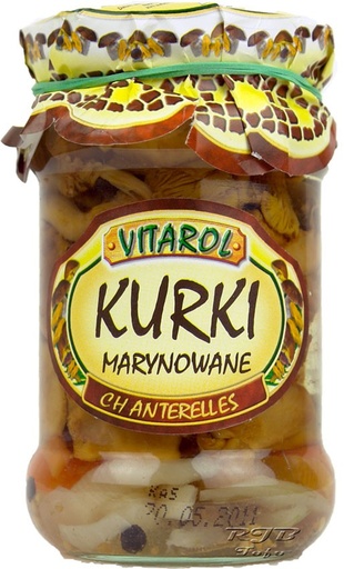 Лисички, маринованные