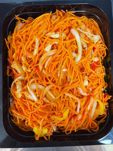 Koreaanse salade "Che" met kipfilet